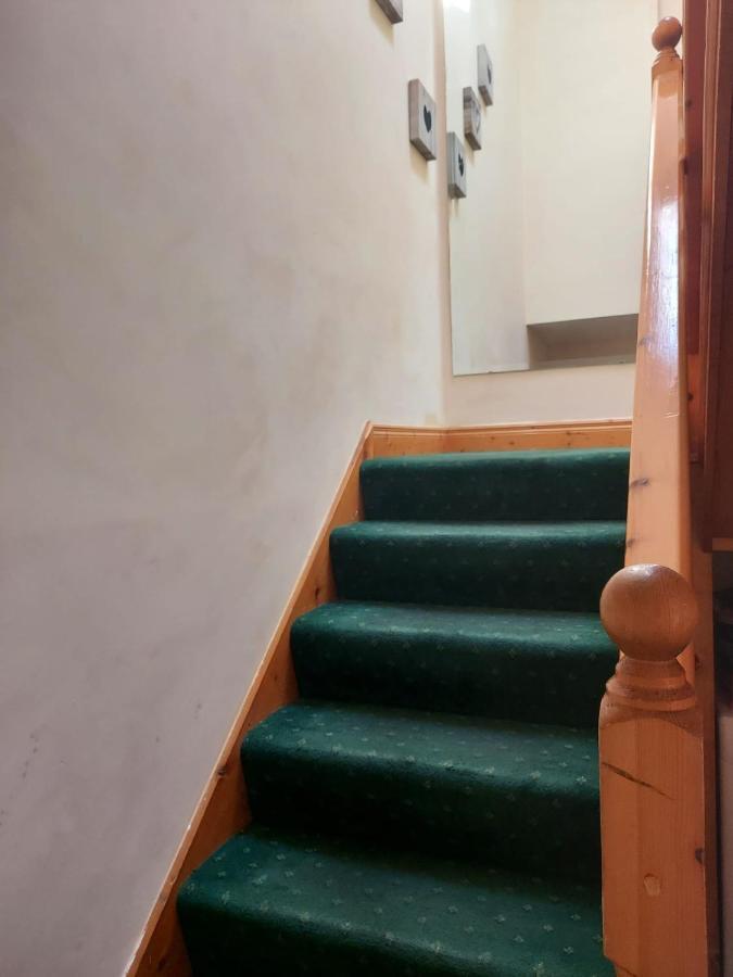 Edwards Cosy B&B Galway Exteriér fotografie